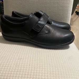 Sleek Black Men's Slip-On Loafers